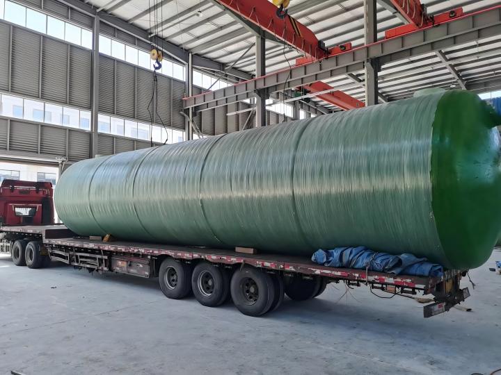 大型地埋式玻璃钢化粪池